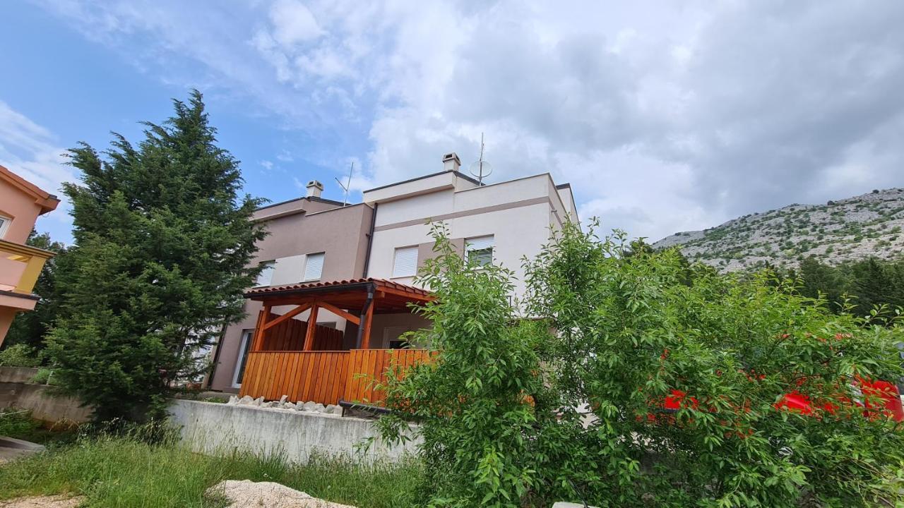 Apartment Paklina Starigrad Paklenica Εξωτερικό φωτογραφία