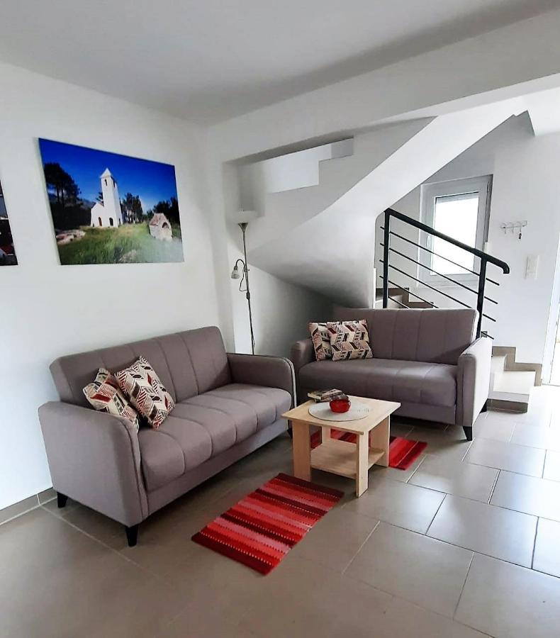 Apartment Paklina Starigrad Paklenica Εξωτερικό φωτογραφία