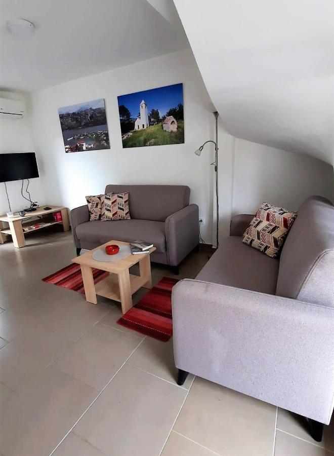 Apartment Paklina Starigrad Paklenica Εξωτερικό φωτογραφία