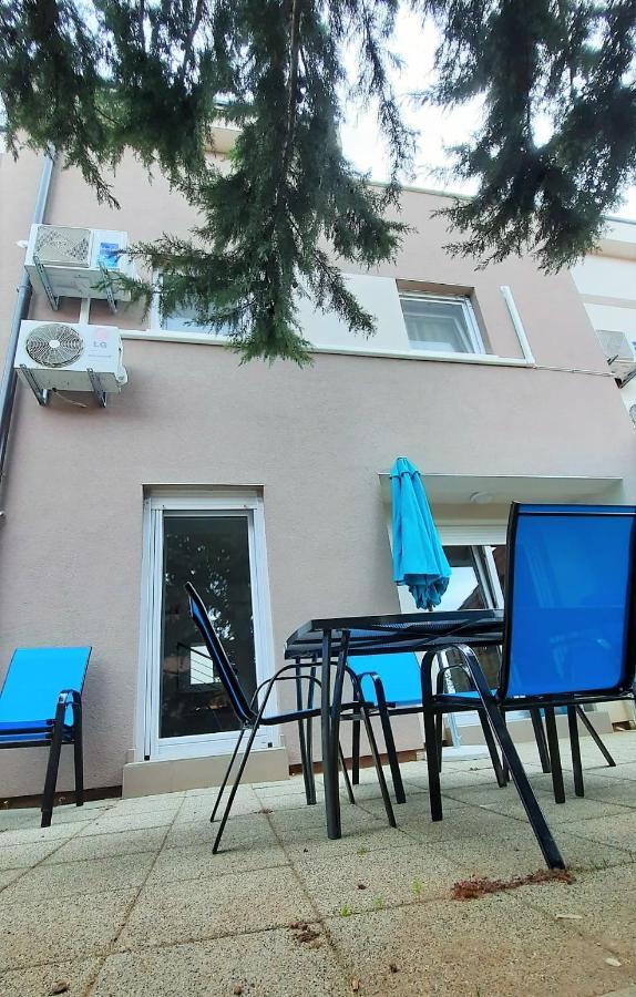 Apartment Paklina Starigrad Paklenica Εξωτερικό φωτογραφία