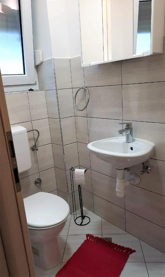 Apartment Paklina Starigrad Paklenica Εξωτερικό φωτογραφία