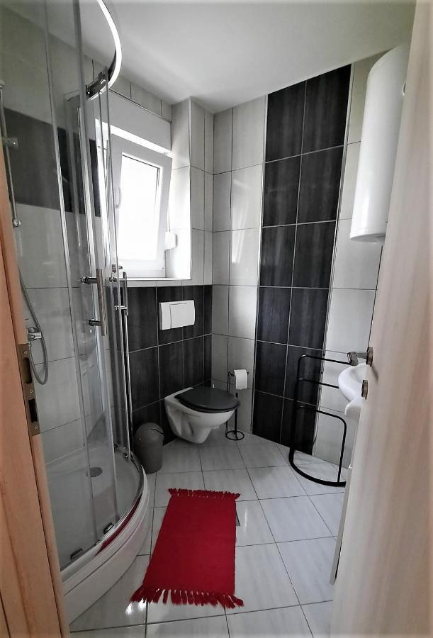 Apartment Paklina Starigrad Paklenica Εξωτερικό φωτογραφία